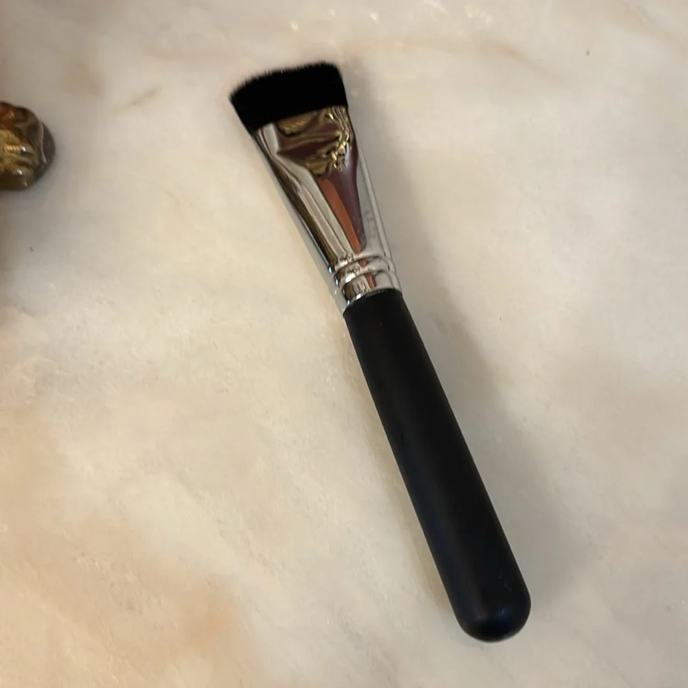 Morphe M458 - 1